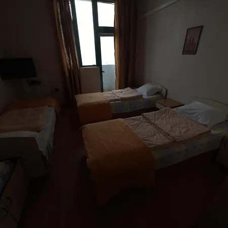 Szálloda Orient 2*