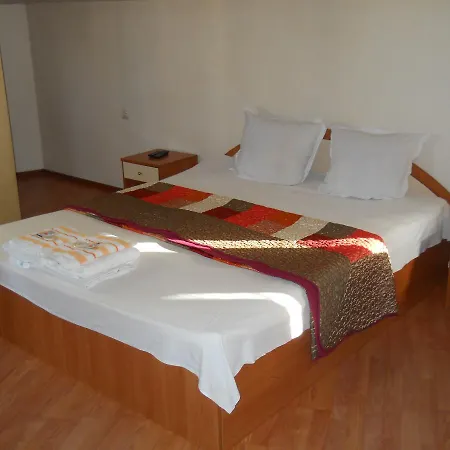 Orient 2*
