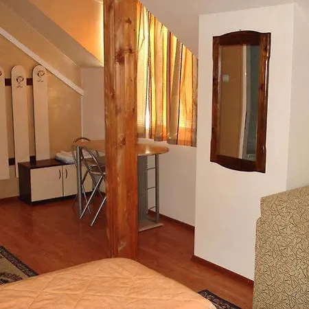Szálloda Orient 2*